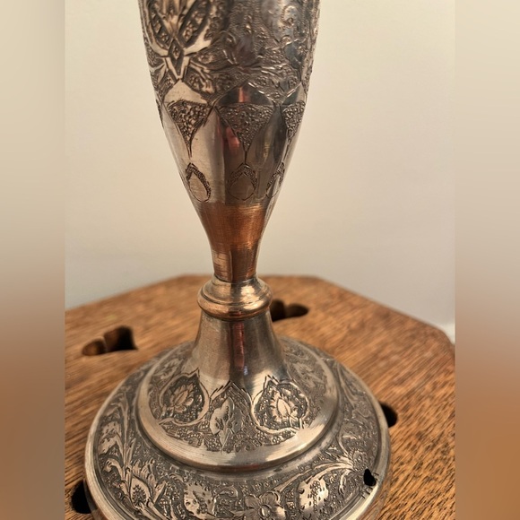 Elegant Silver Candle Holder - Picture 4 of 7